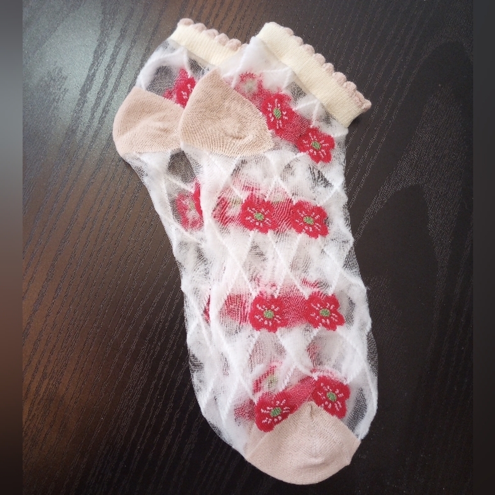 Floral Sheer Diamond Pattern White Red Cream Spring Summer Lace Ankle Socks